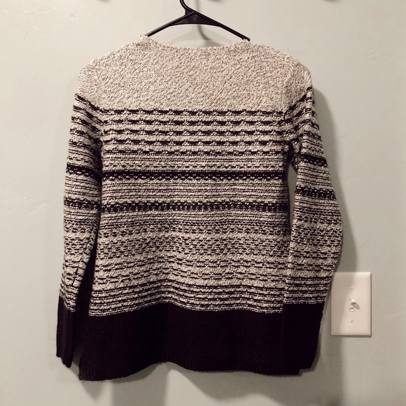 ⭐️ Elegant tailored sweater - Picture 2 of 2